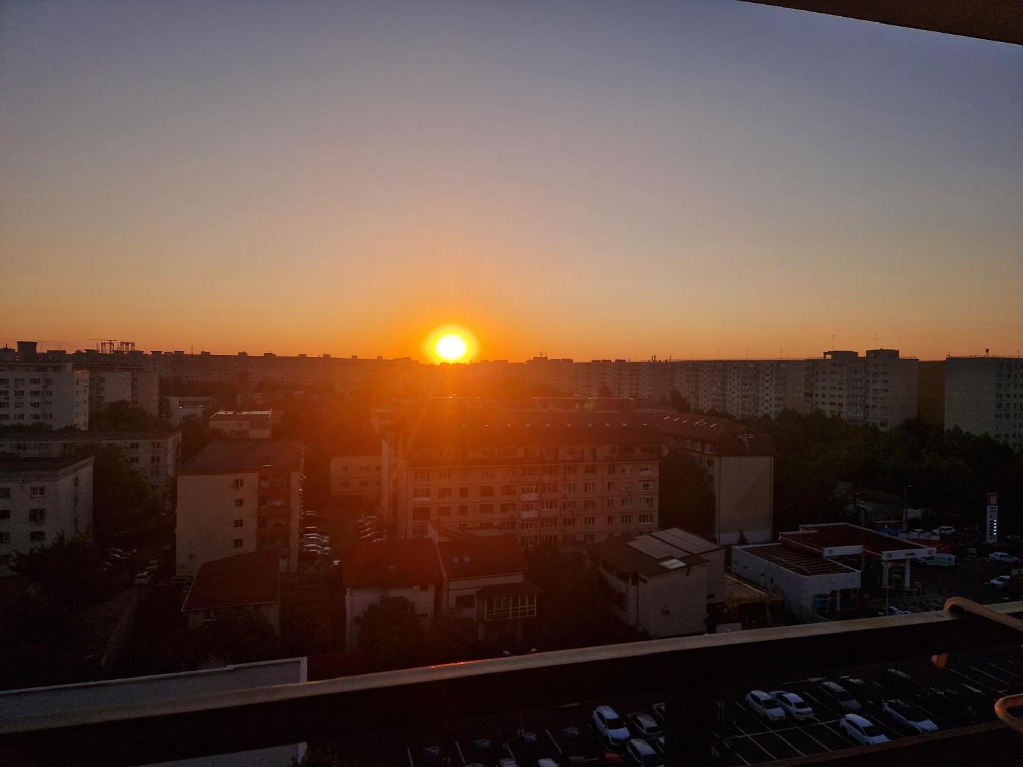 Irema Sunset View Studio Pallady Bucureşti Eksteriør bilde